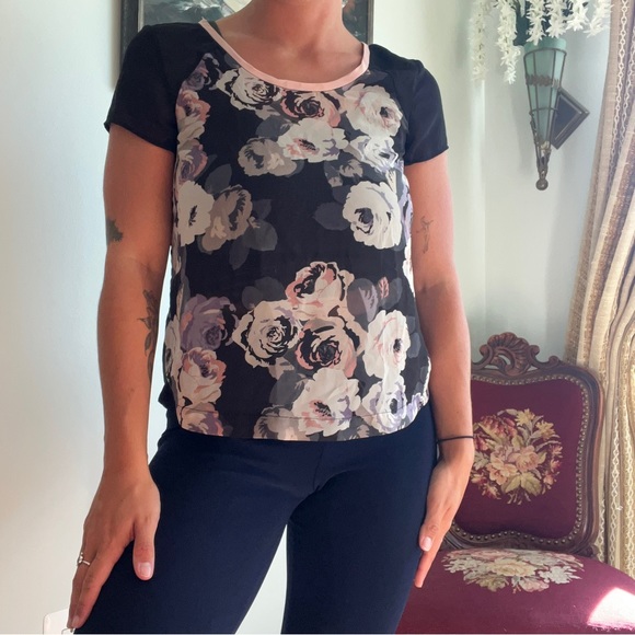 Floral Sheer Blouse - Picture 1 of 5